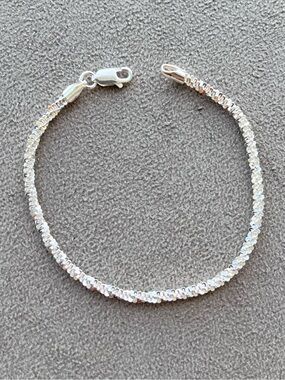 White Gold Filled Twisted Rock Bracelet 6.75”